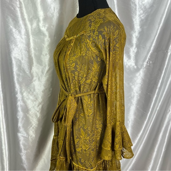 Mia Joy Mustard Lace Boho Mini Bell Sleeve Dress XS (See 📏) - Picture 4 of 14